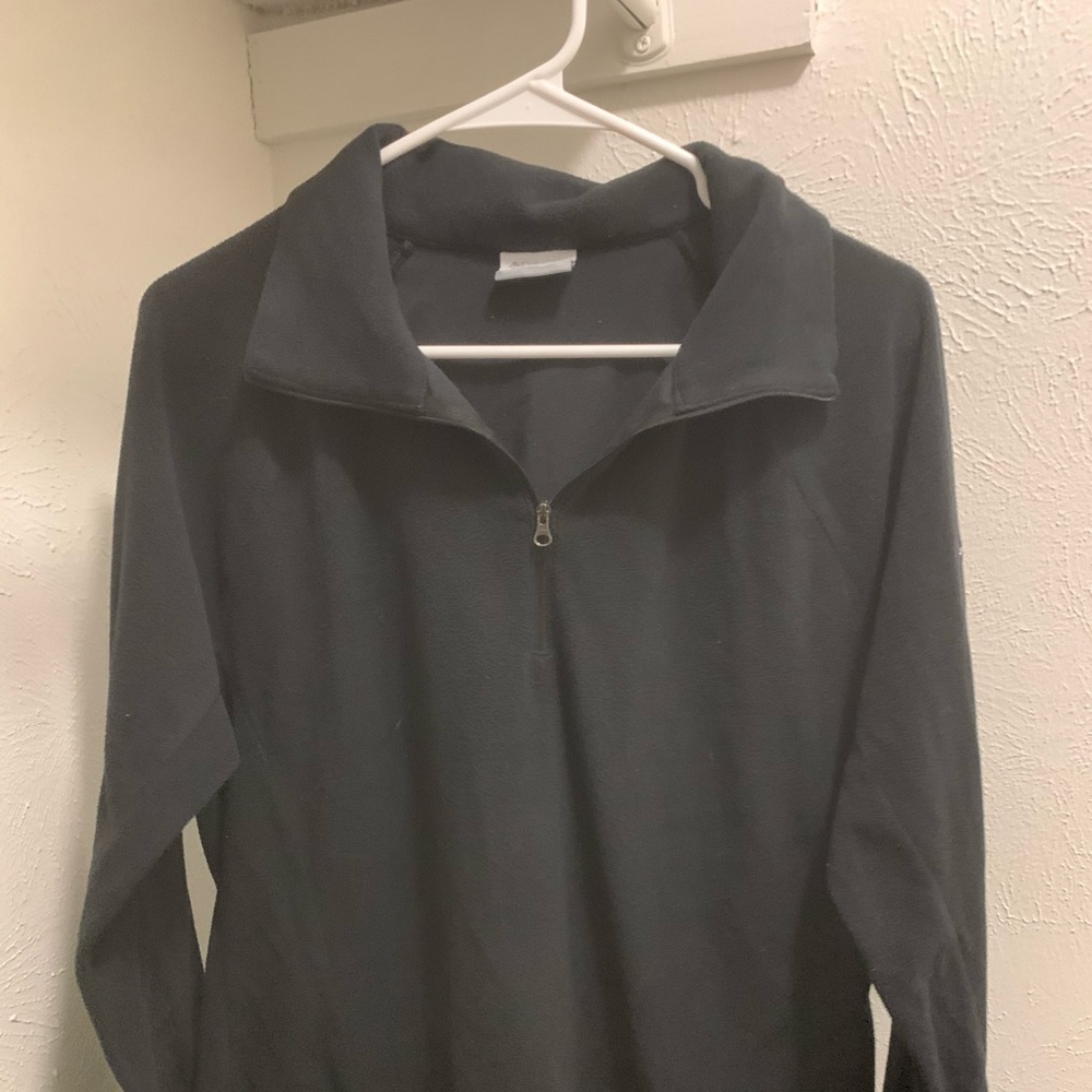 Black Columbia 3/4 zip pullover